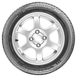 205/55R17 95W XL DRIVEWAYS